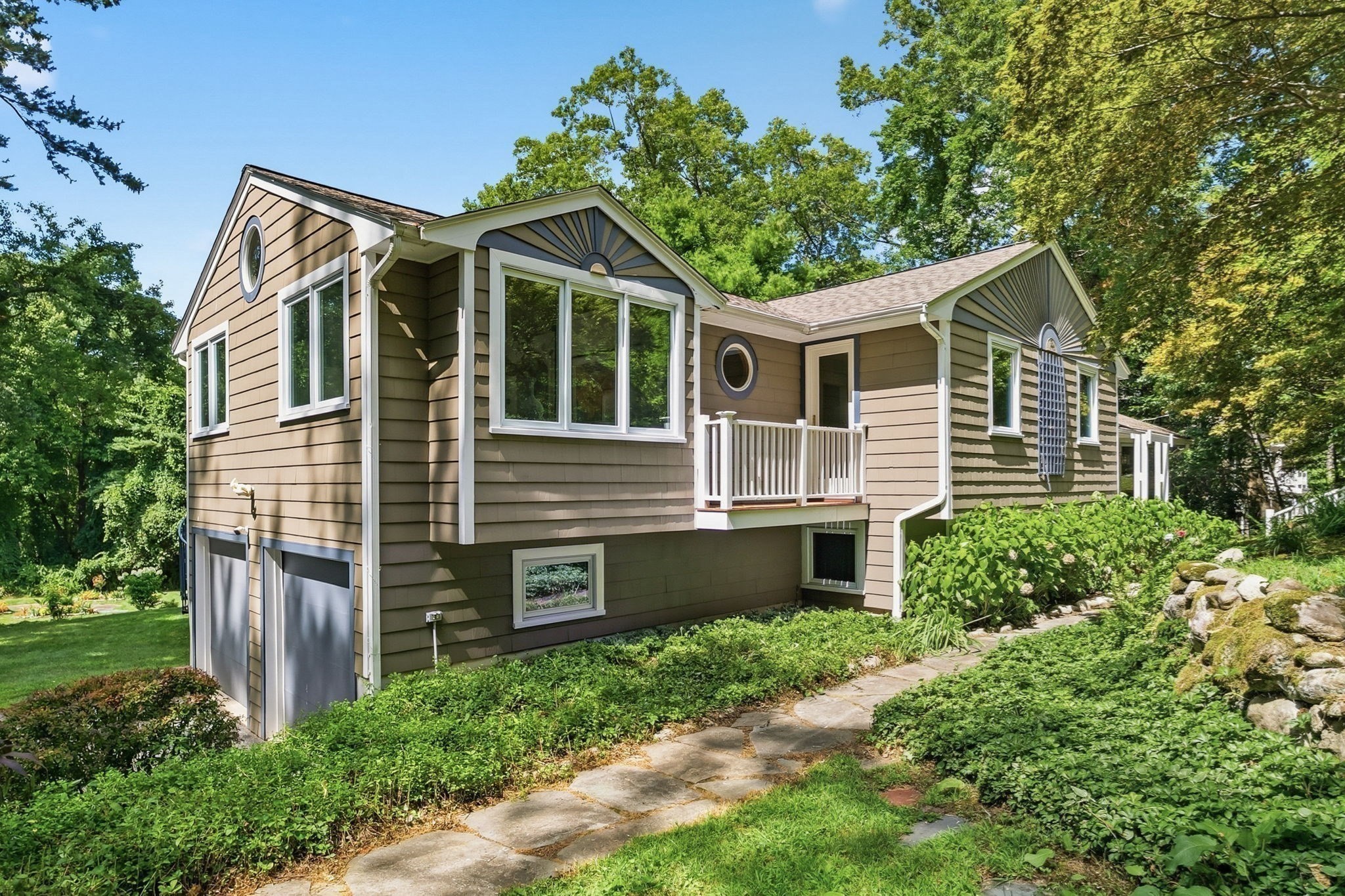 126 Lexington Road