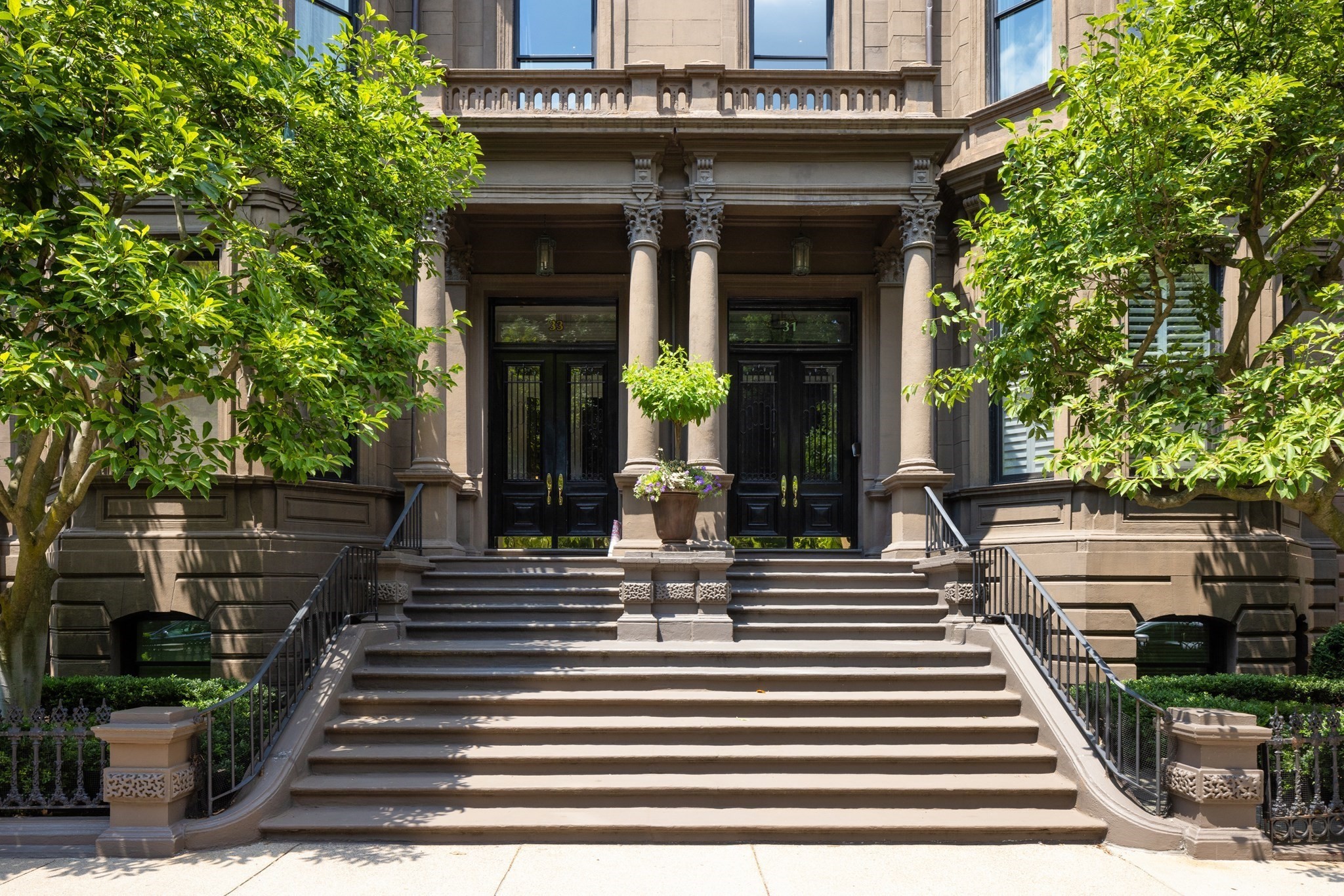 33 Commonwealth Ave # 5