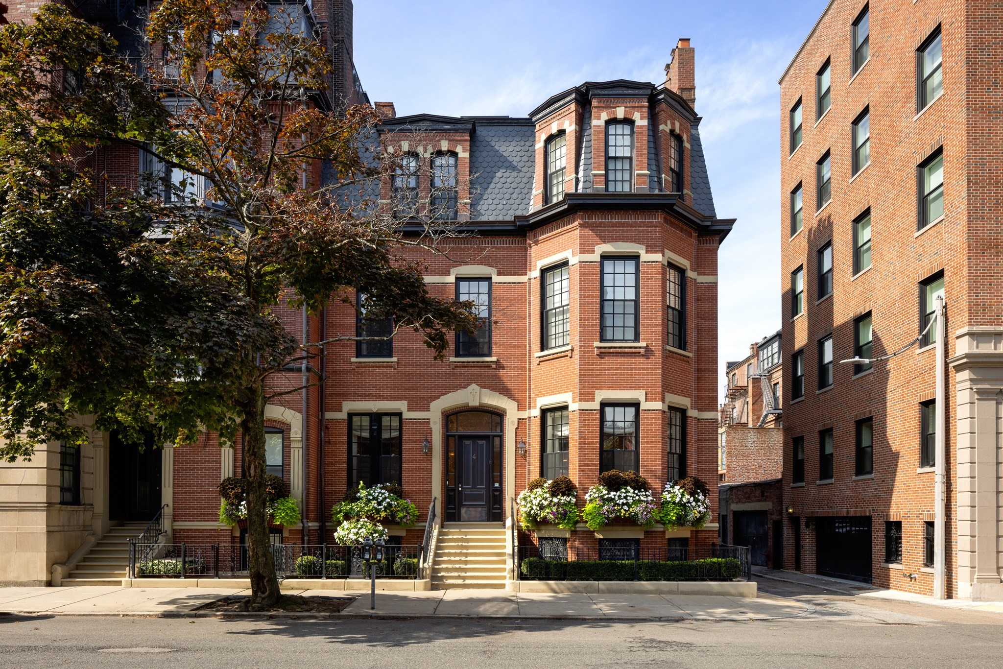 4 Gloucester Street