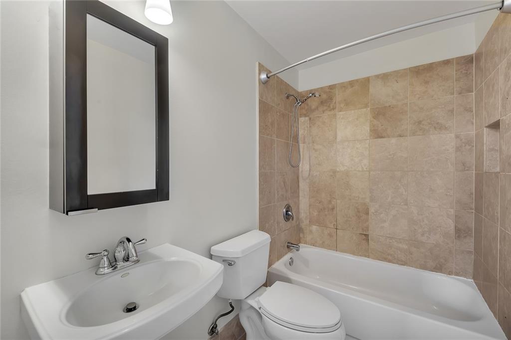 172 Haynes Street SW Unit 108