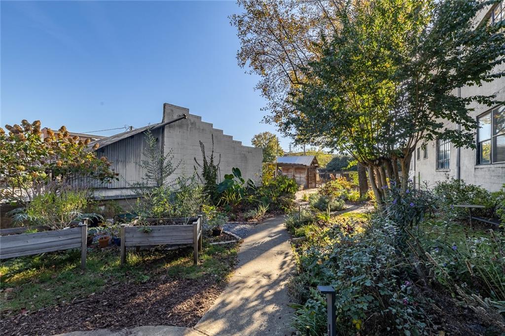 172 Haynes Street SW Unit 108