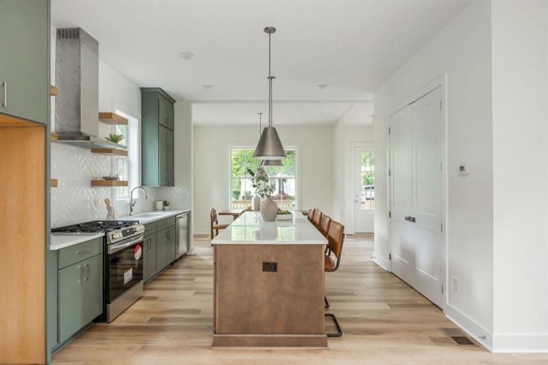 38 Mildred Place NW