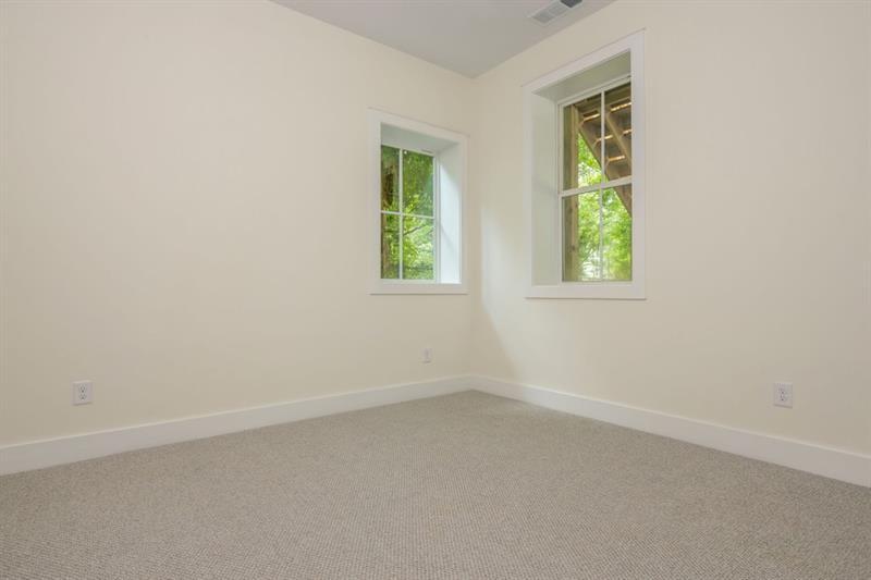 38 Mildred Place NW