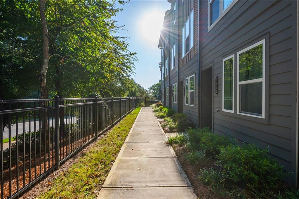 1529 Layton Lane