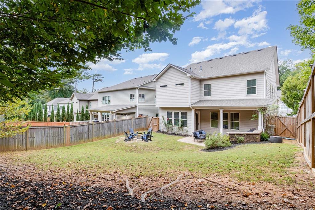 1065 Devine Circle NE