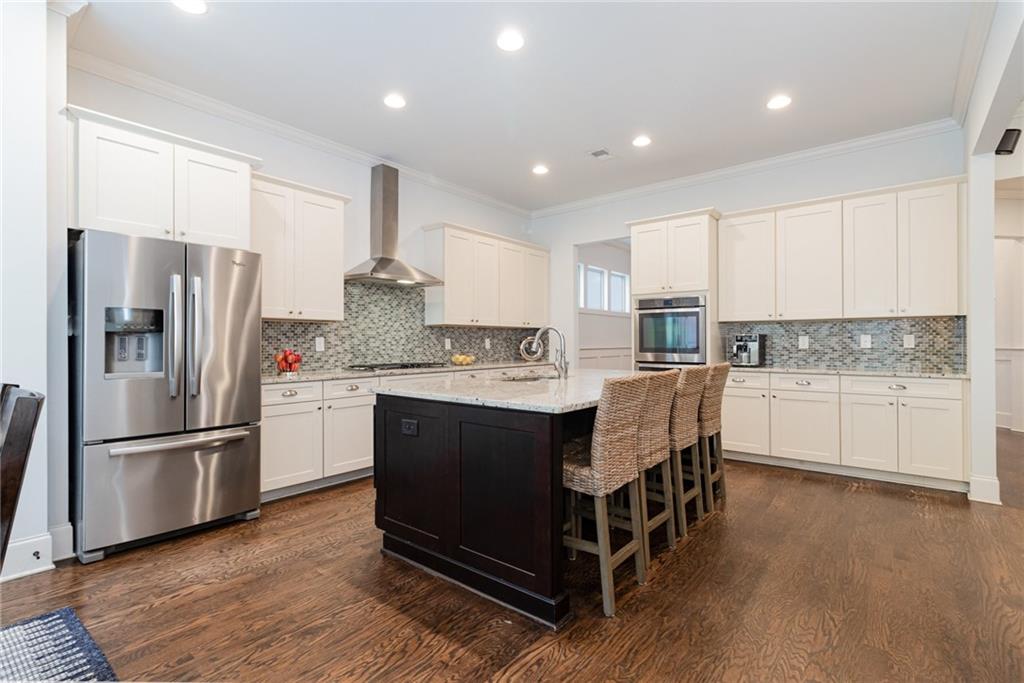 1065 Devine Circle NE