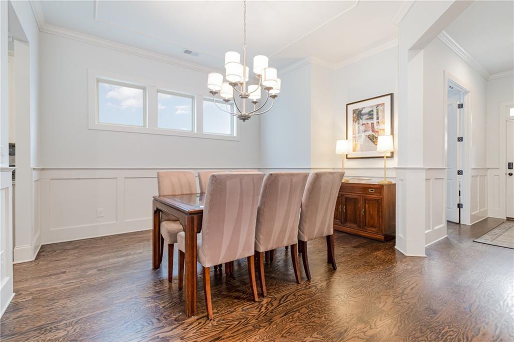 1065 Devine Circle NE