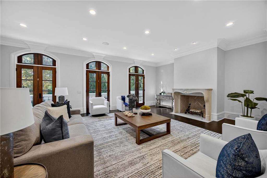 1250 Beechwood Hills Court NW