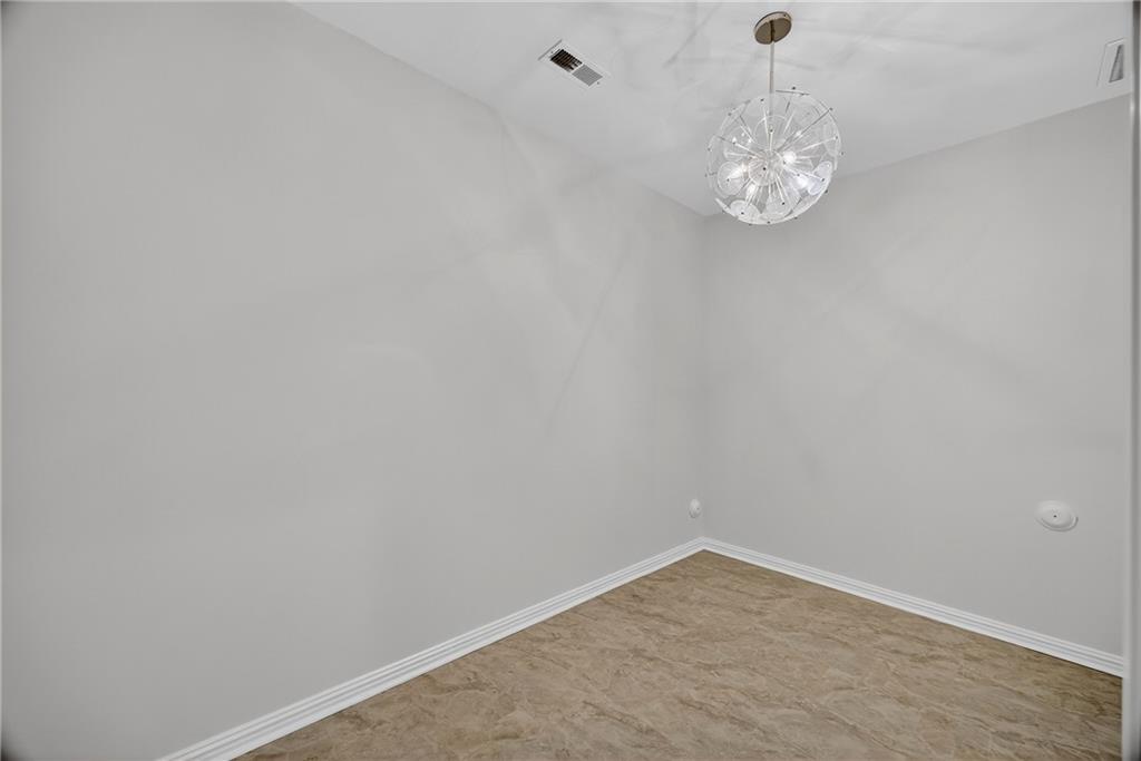 1250 Beechwood Hills Court NW