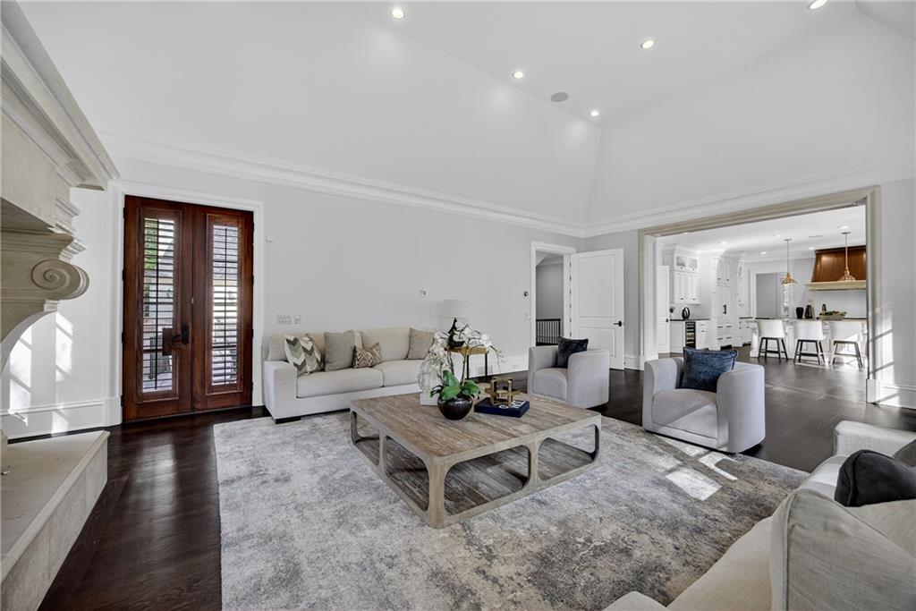 1250 Beechwood Hills Court NW