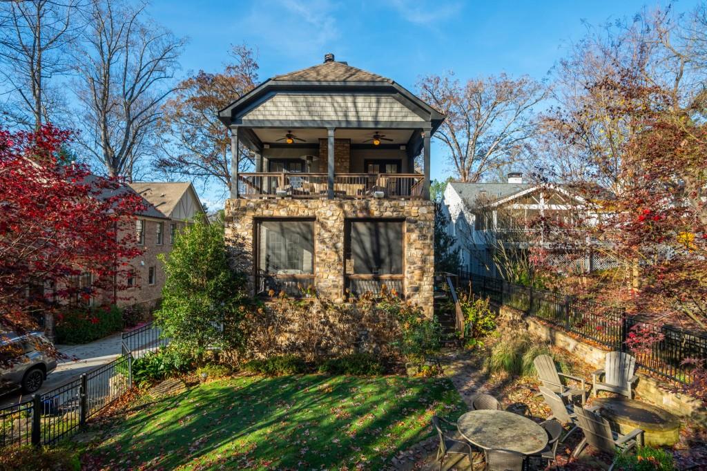 1265 University Drive