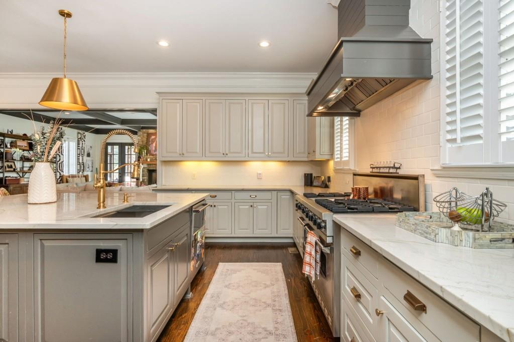 1265 University Drive