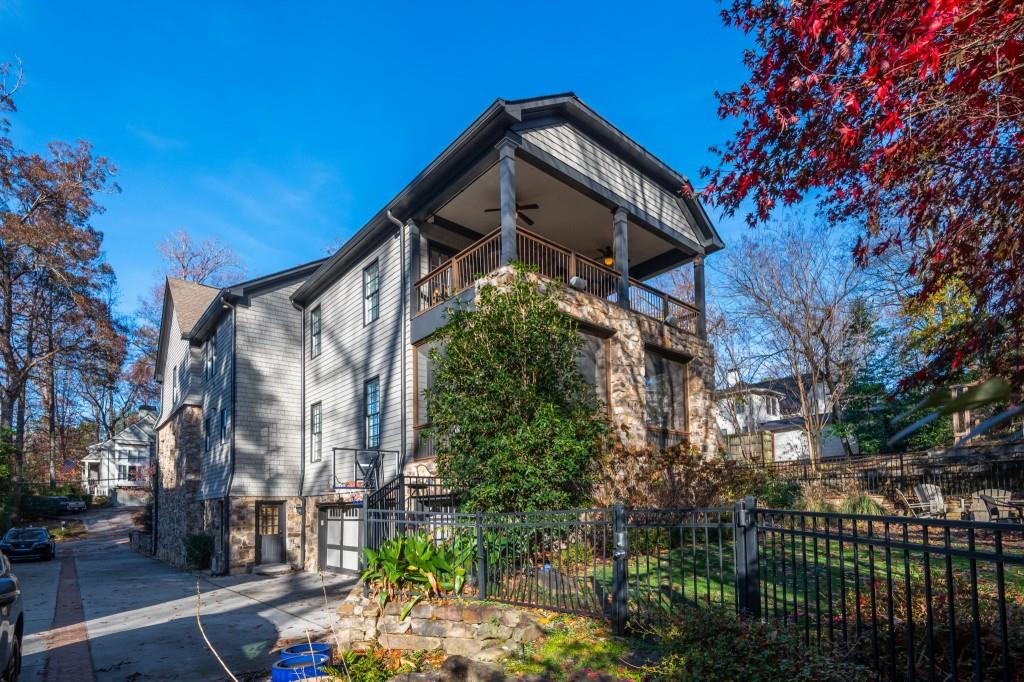 1265 University Drive