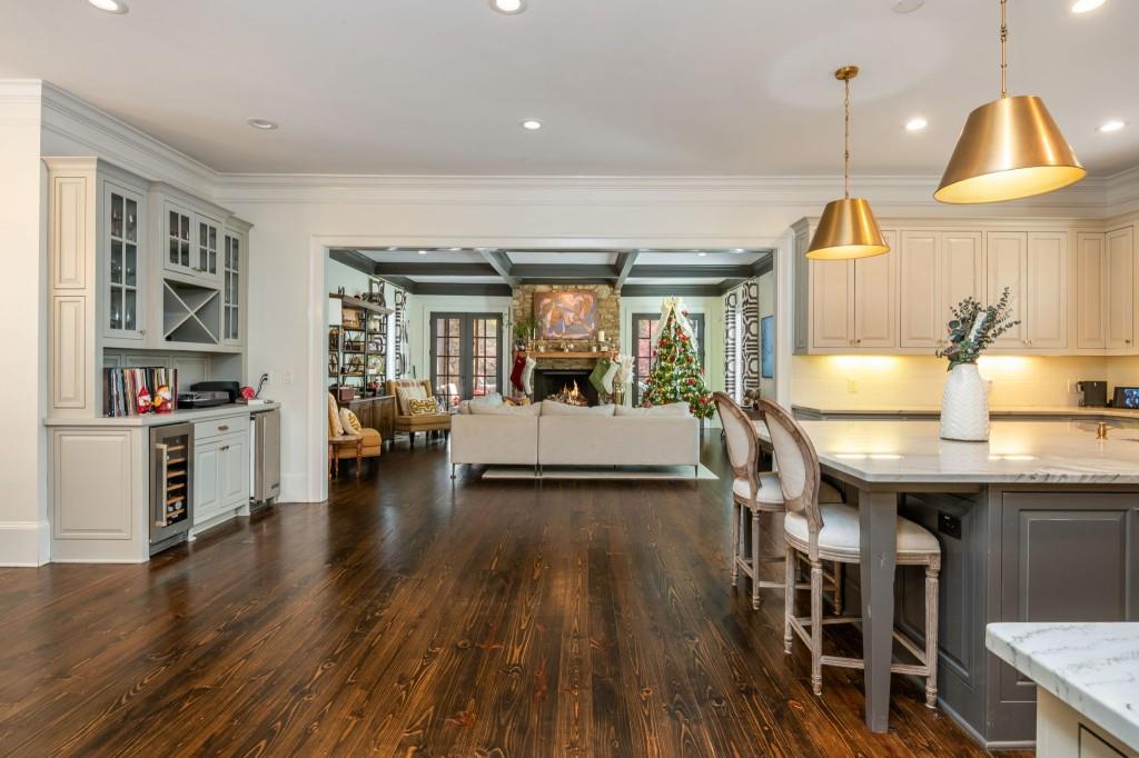 1265 University Drive