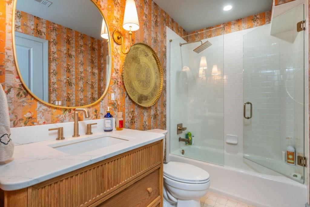 1265 University Drive