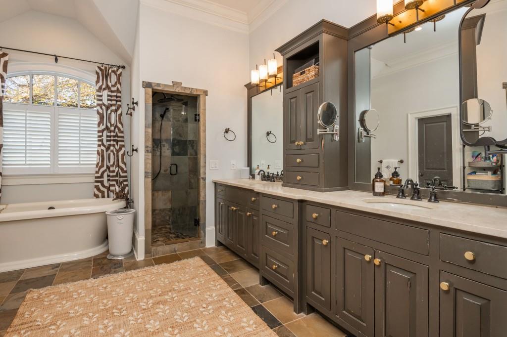 1265 University Drive