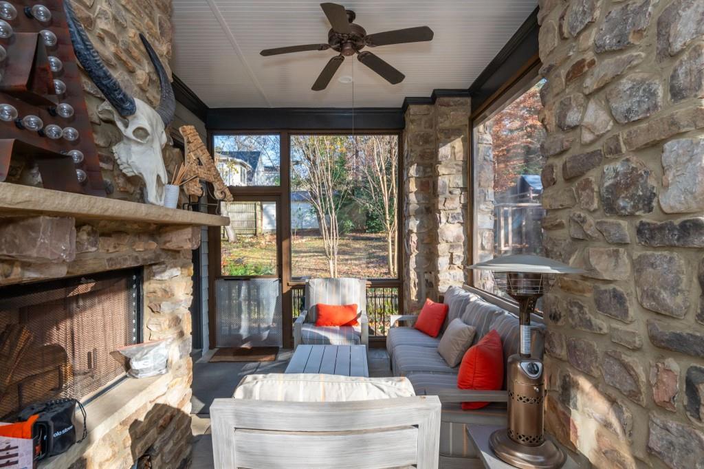 1265 University Drive