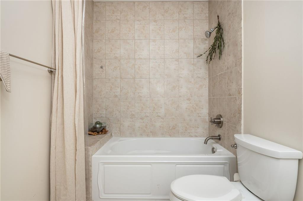 905 Juniper Street NE Unit 705