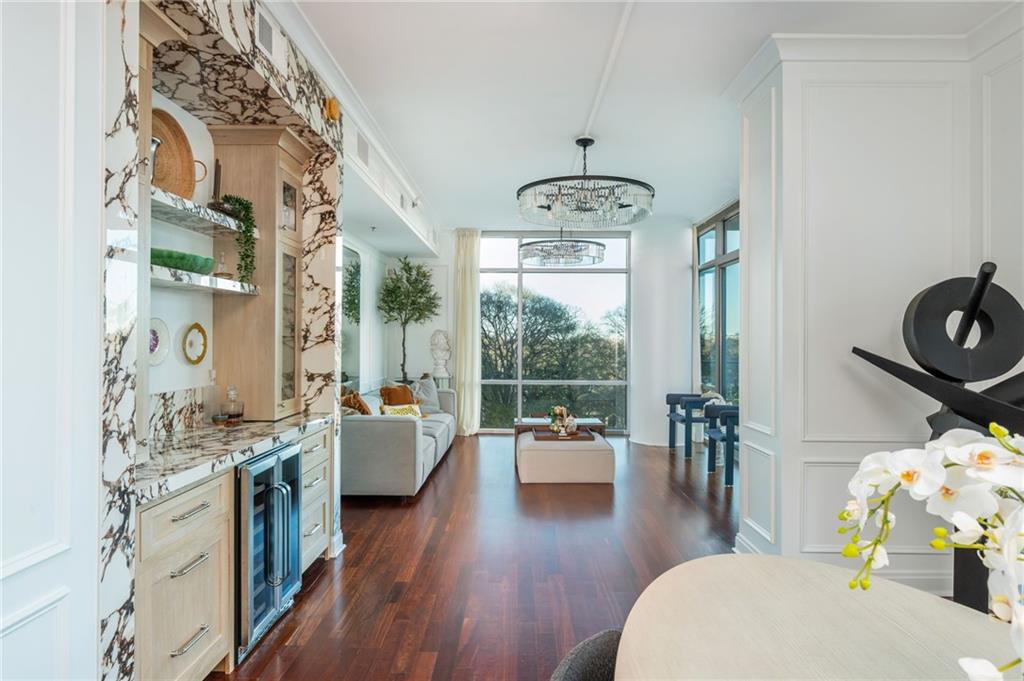 905 Juniper Street NE Unit 705