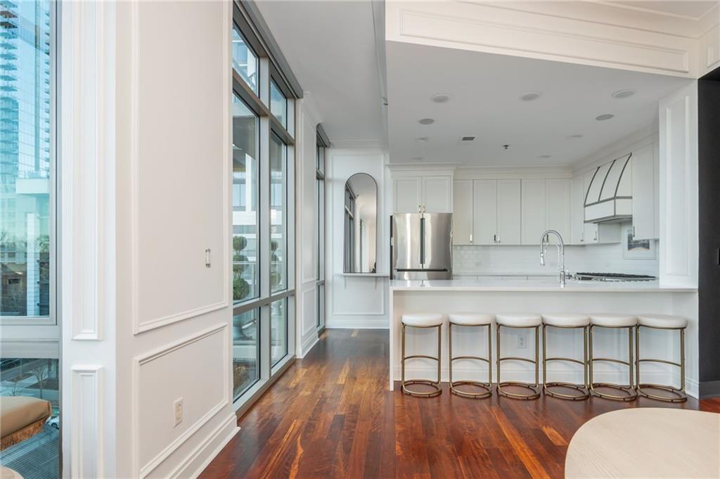 905 Juniper Street NE Unit 705