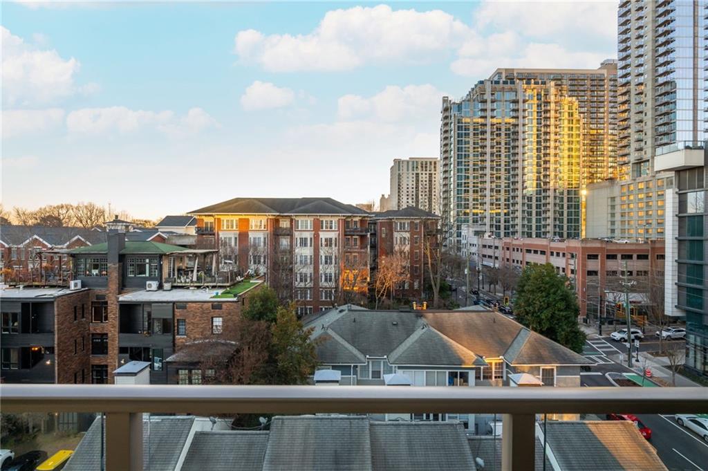 905 Juniper Street NE Unit 705