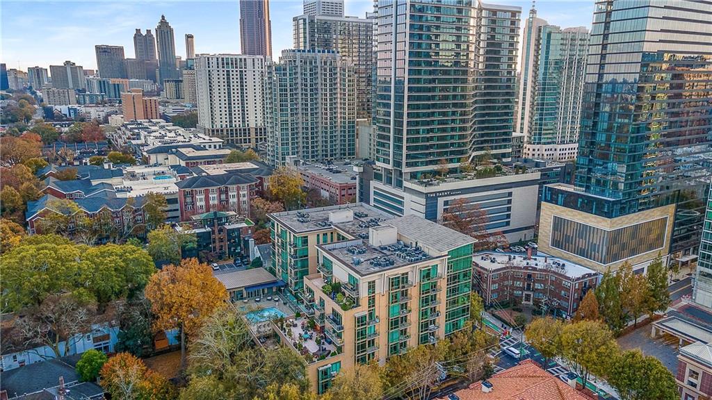 905 Juniper Street NE Unit 705