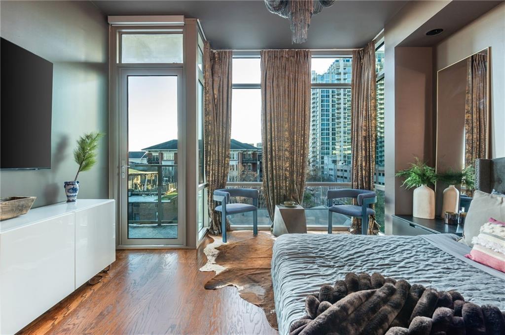 905 Juniper Street NE Unit 705