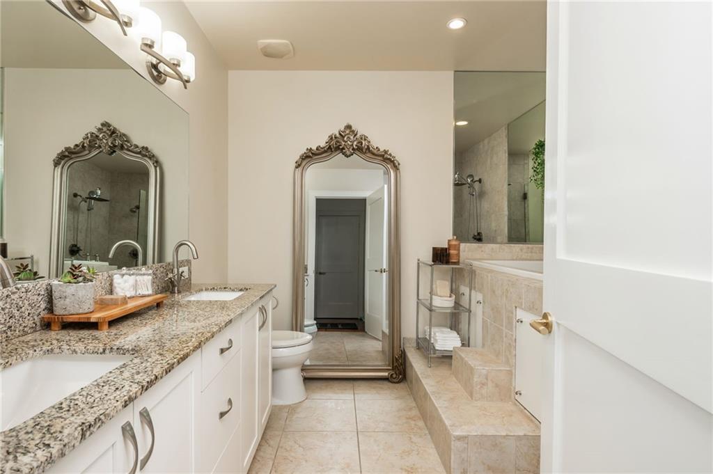 905 Juniper Street NE Unit 705