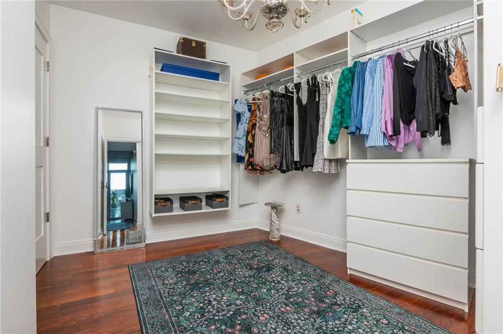 905 Juniper Street NE Unit 705