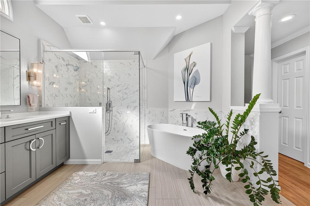 5109 Parkwood Oaks Lane