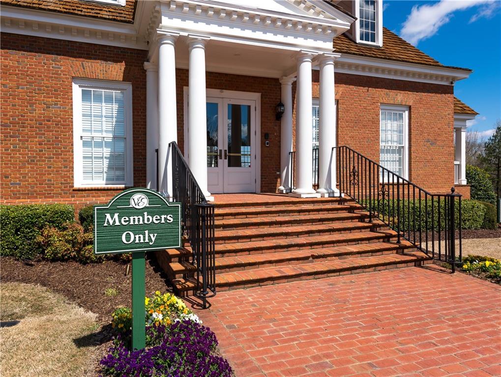 5109 Parkwood Oaks Lane