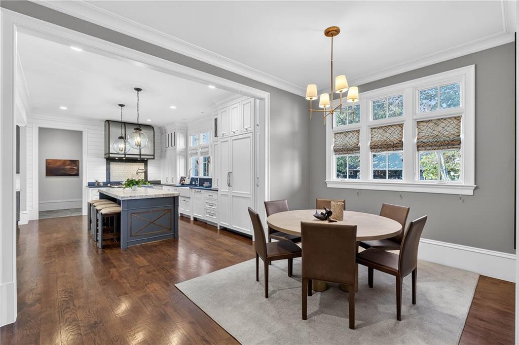 1646 Friar Tuck Road NE