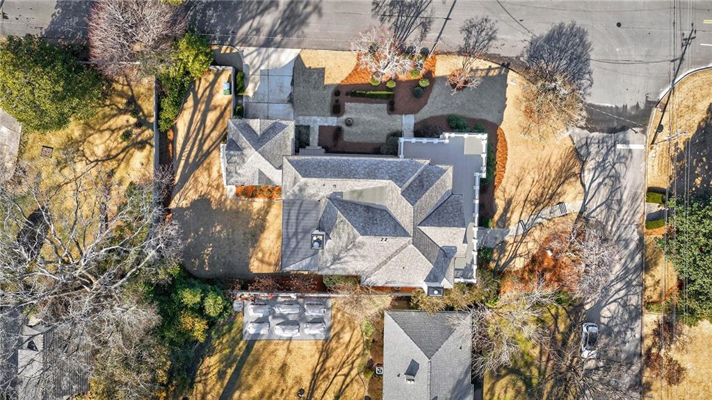 1646 Friar Tuck Road NE