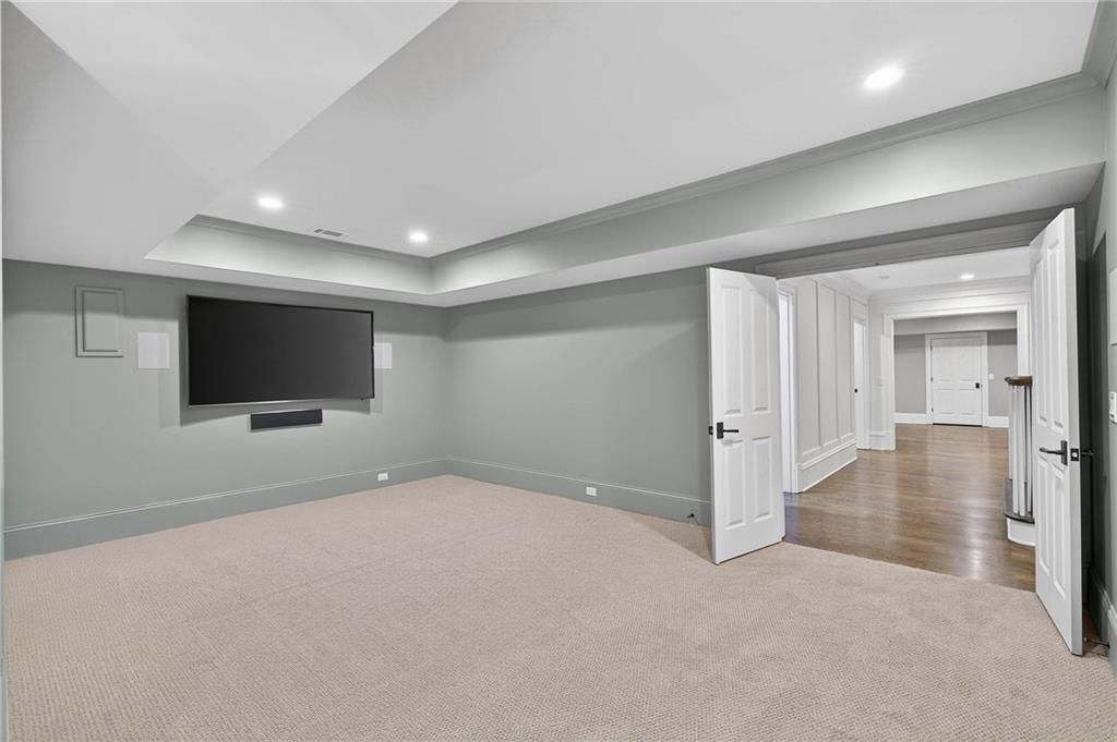 1646 Friar Tuck Road NE