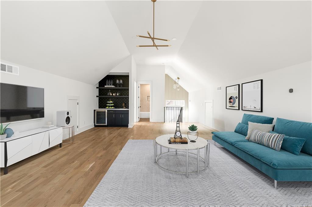 1779 Indiana Avenue NE