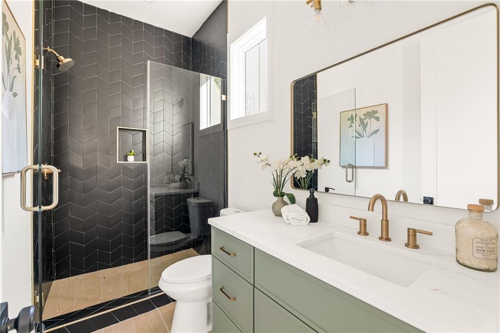 1779 Indiana Avenue NE