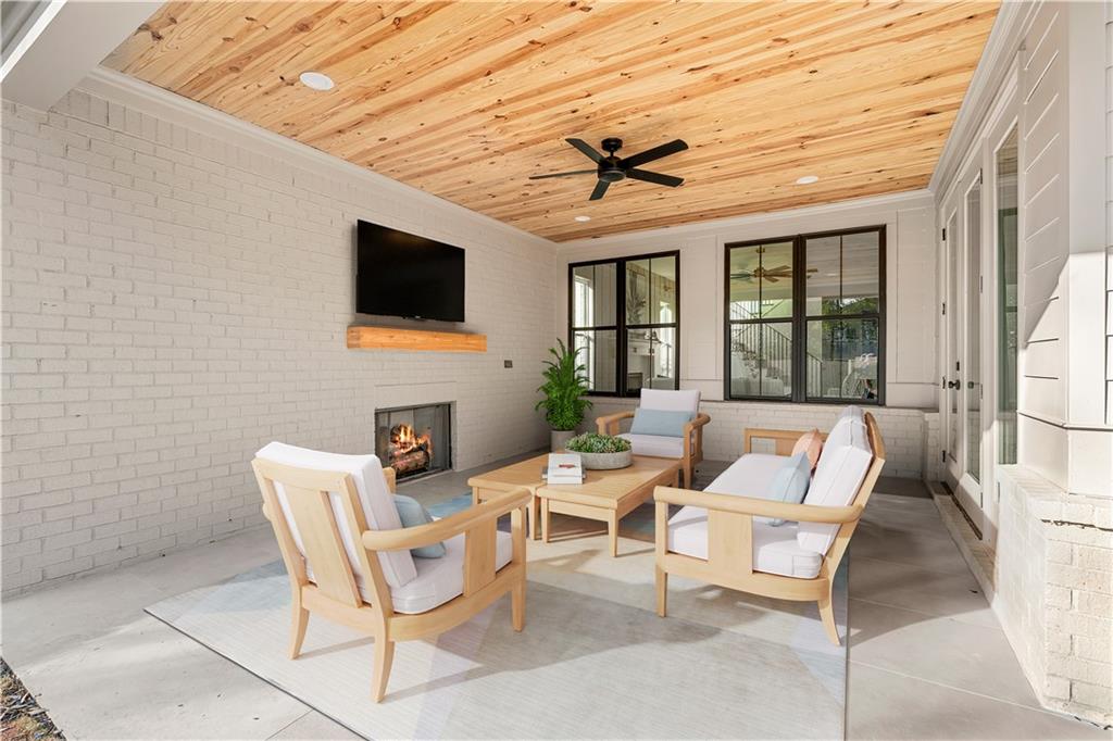 1779 Indiana Avenue NE