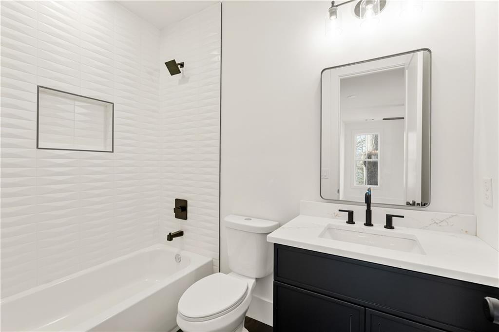 1779 Indiana Avenue NE