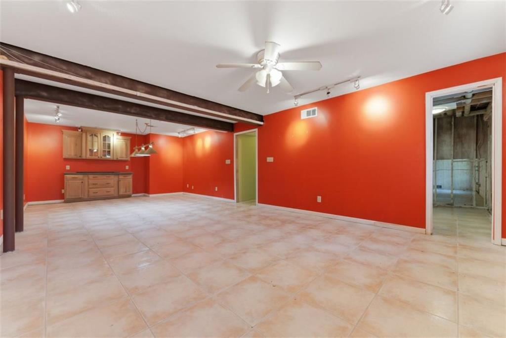 3439 Valley Vista Road