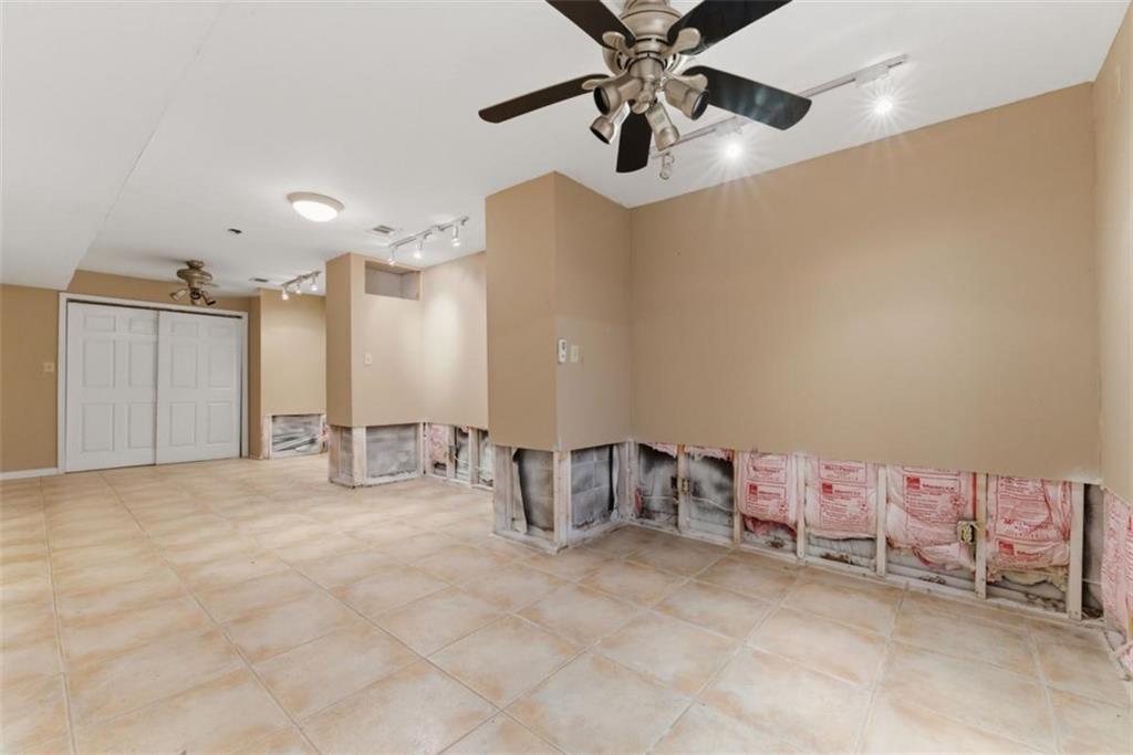 3439 Valley Vista Road