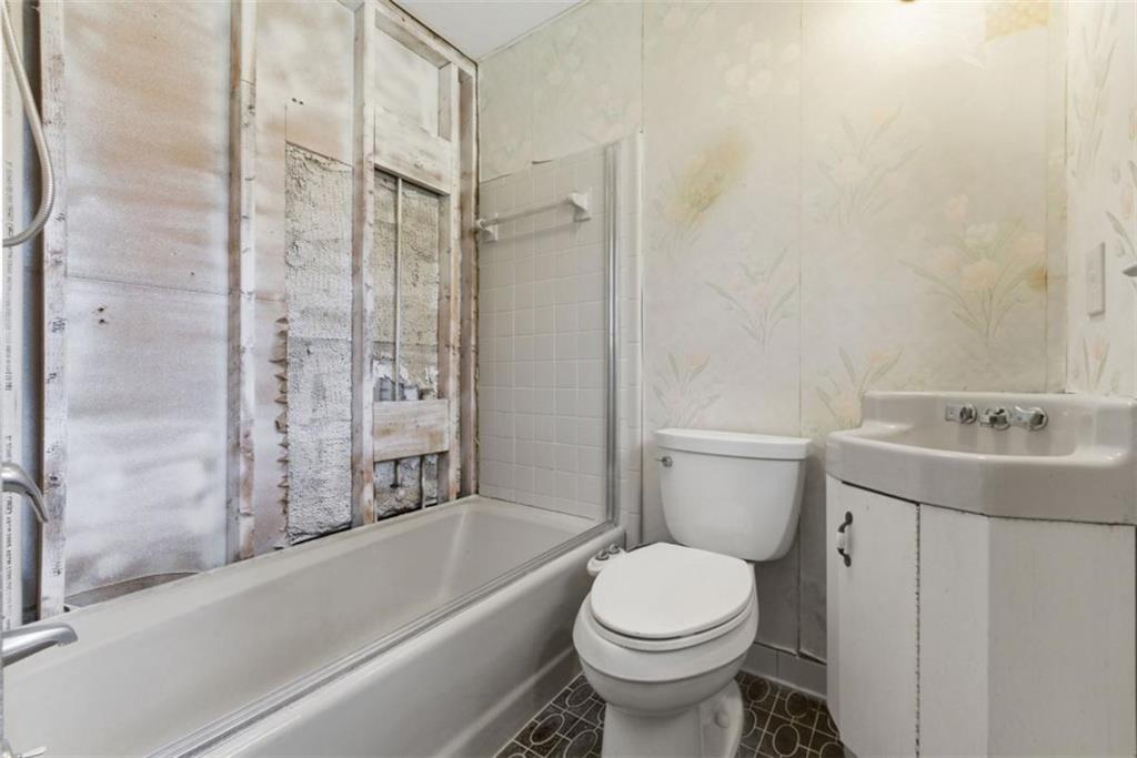 3439 Valley Vista Road