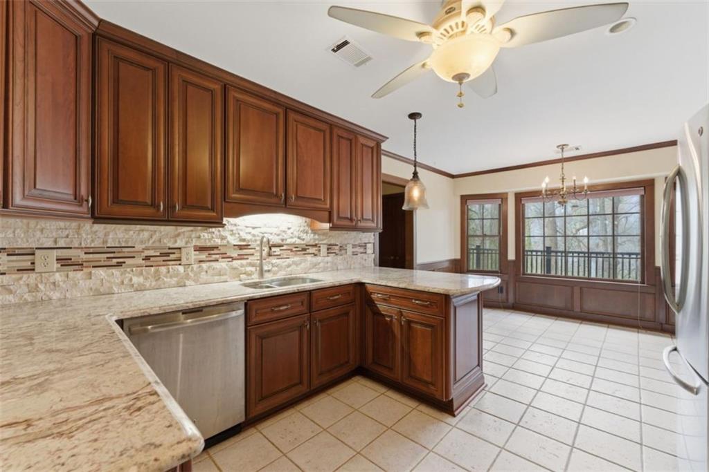 3439 Valley Vista Road