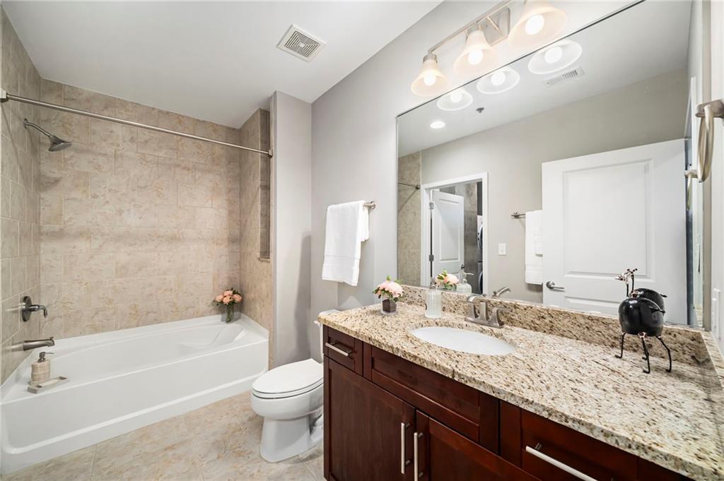 855 Peachtree Street NE Unit 2804