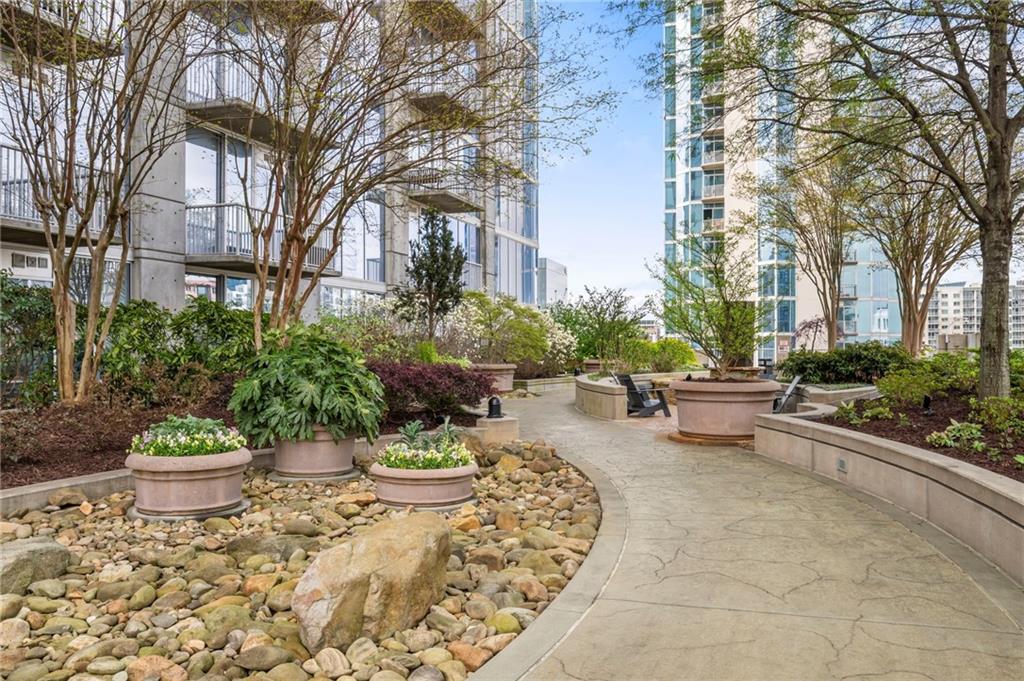 855 Peachtree Street NE Unit 2804