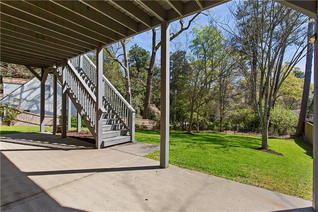 489 Rock Springs Road NE