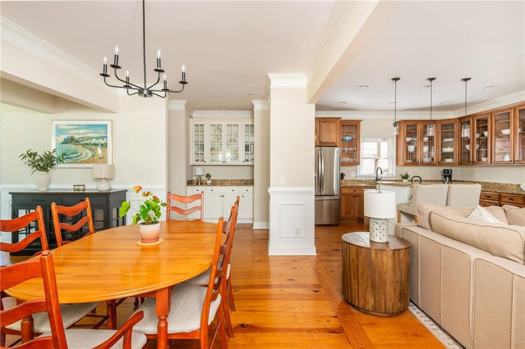 3230 Cates Avenue NE