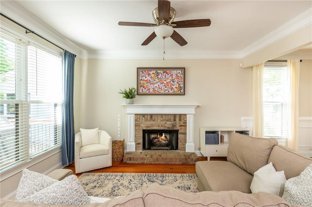 3230 Cates Avenue NE