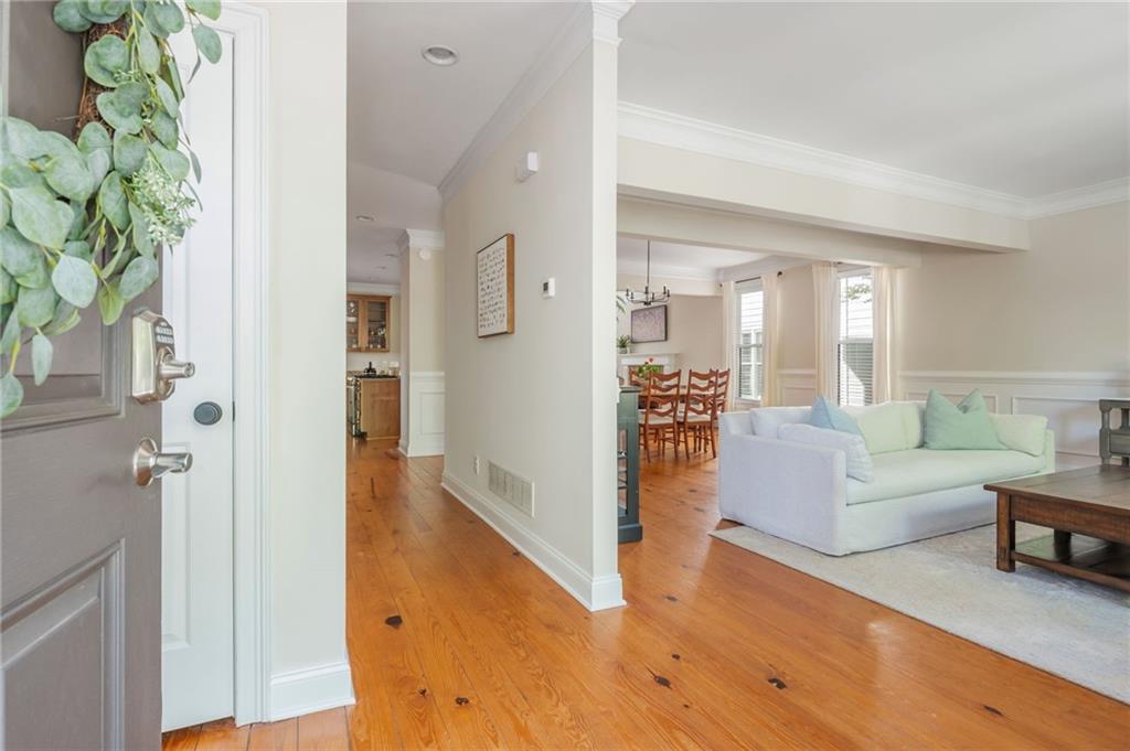 3230 Cates Avenue NE