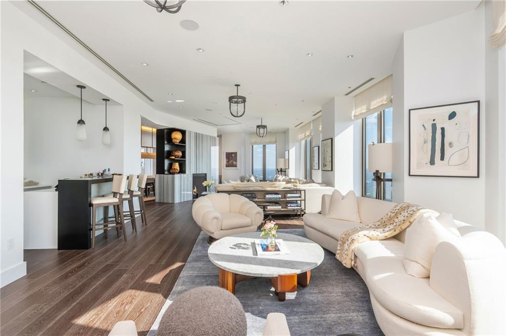 3376 Peachtree Road NE Unit PH51