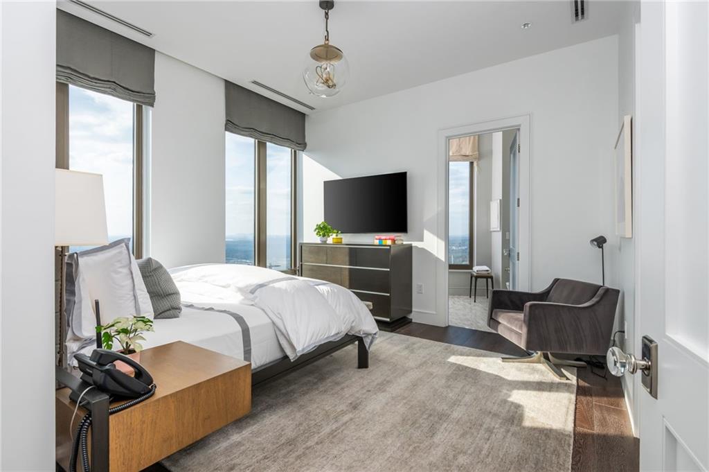 3376 Peachtree Road NE Unit PH51